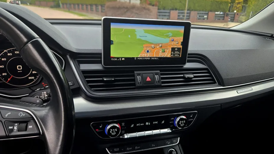 AUDI Q5 -