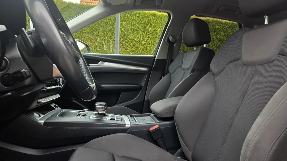 AUDI Q5 -
