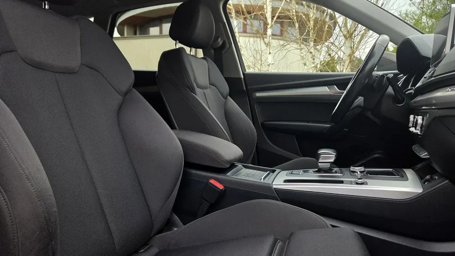 AUDI Q5 -
