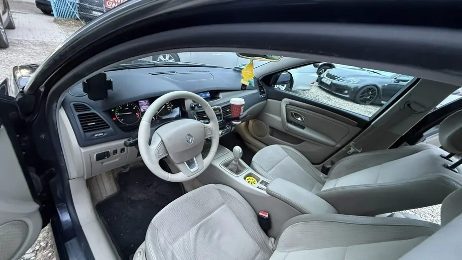 RENAULT Laguna -