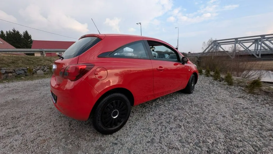 OPEL Corsa -