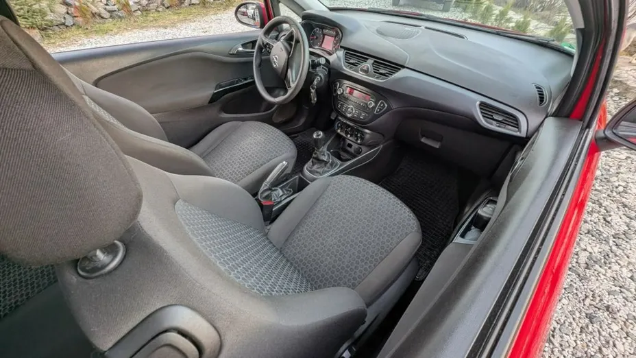 OPEL Corsa -