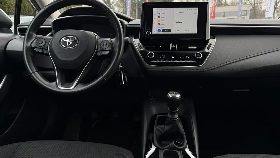 TOYOTA Corolla -