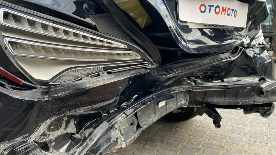 MERCEDES-BENZ CLA -