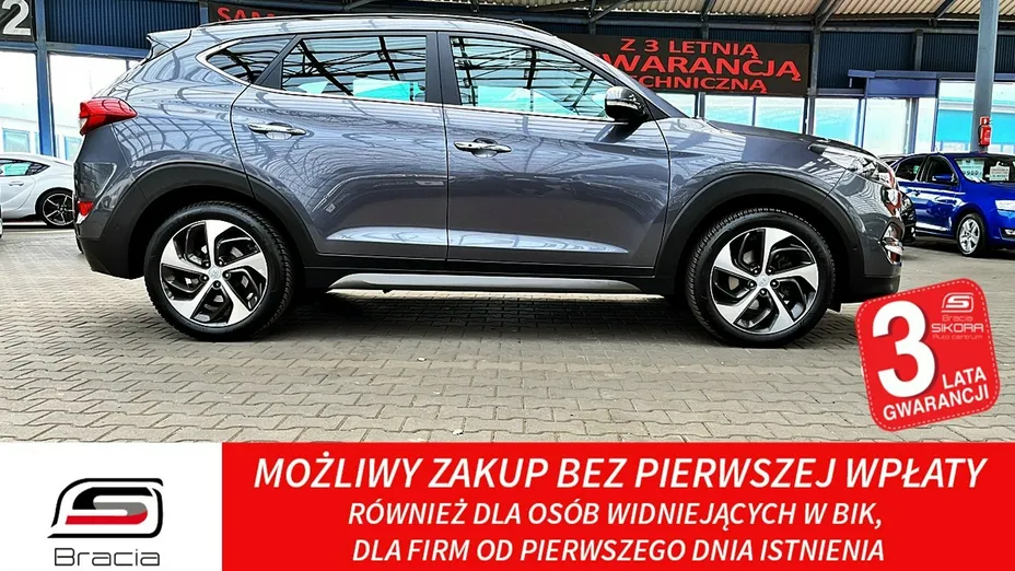 HYUNDAI Tucson -