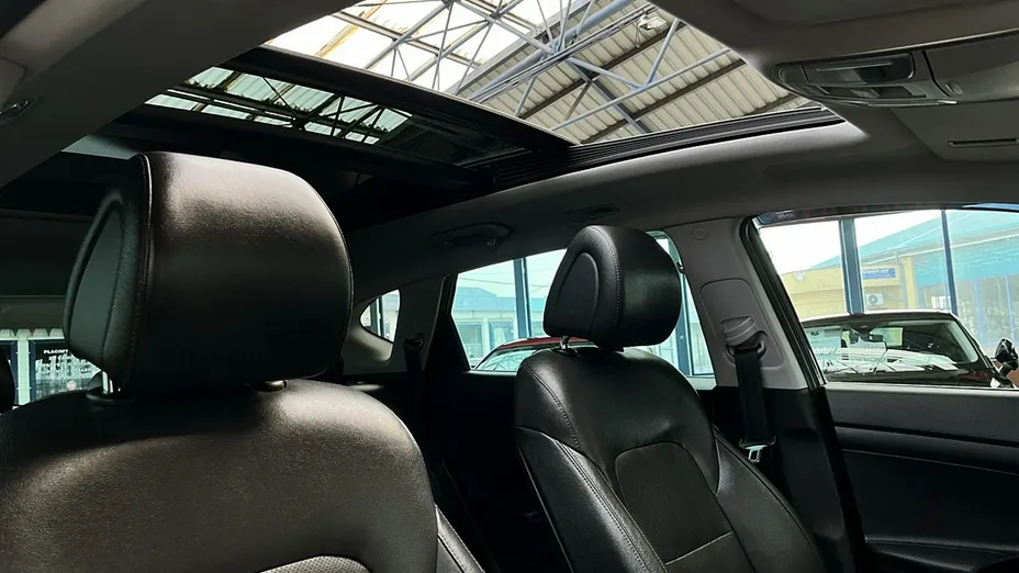 HYUNDAI Tucson -