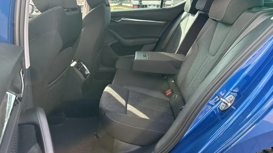 SKODA Octavia -