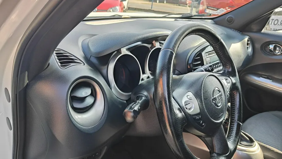 NISSAN Juke -