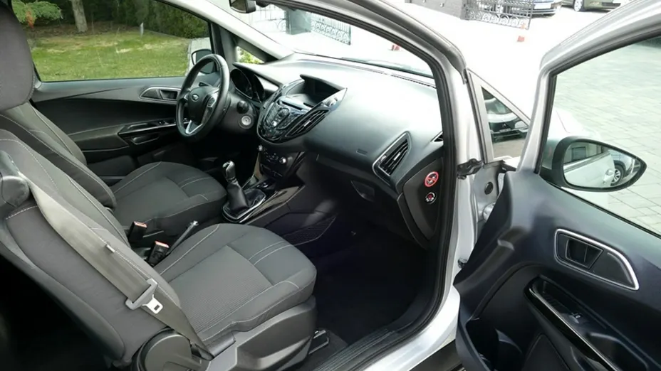 FORD B-MAX -
