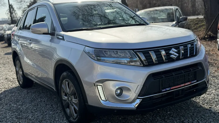 SUZUKI Vitara -