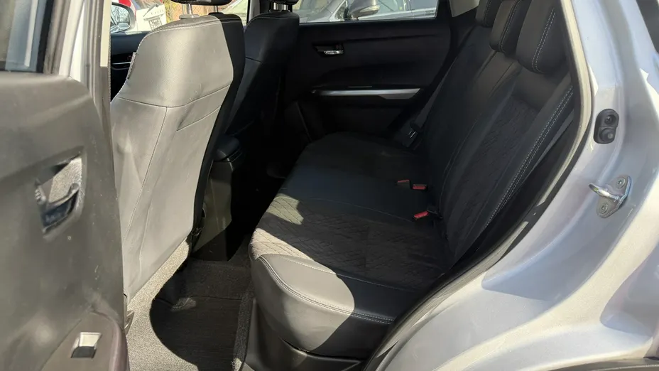 SUZUKI Vitara -