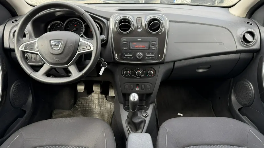 DACIA Sandero -