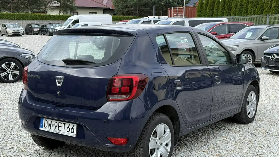 DACIA Sandero -