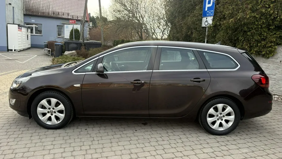 OPEL Astra -