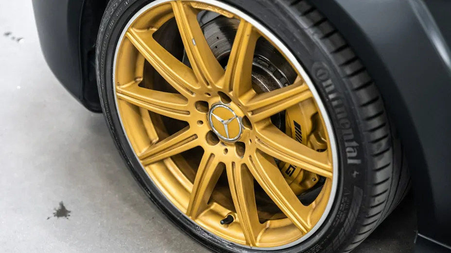 MERCEDES-BENZ E Klasa -
