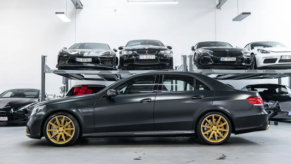 MERCEDES-BENZ E Klasa -