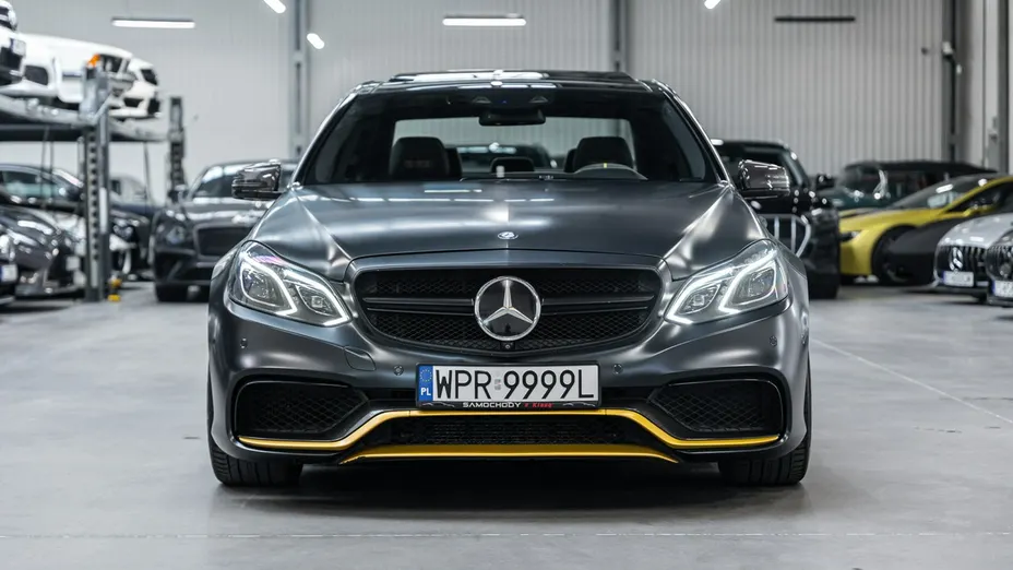 MERCEDES-BENZ E Klasa -