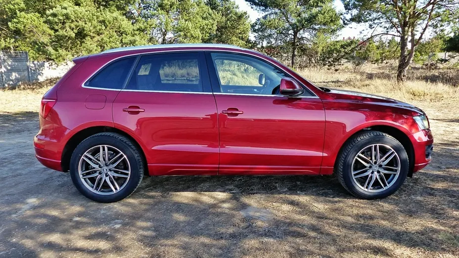 AUDI Q5 -