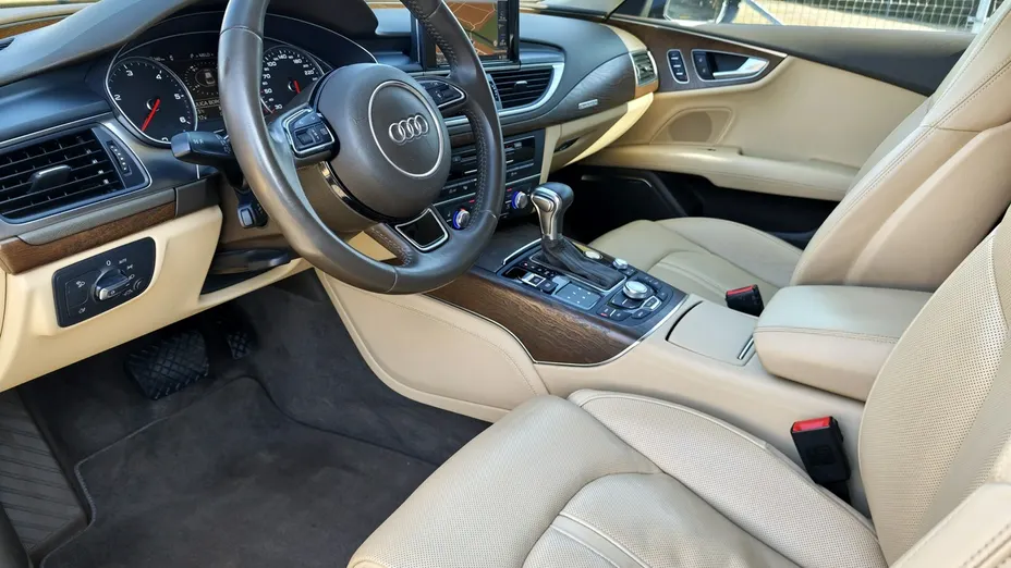 AUDI A7 -