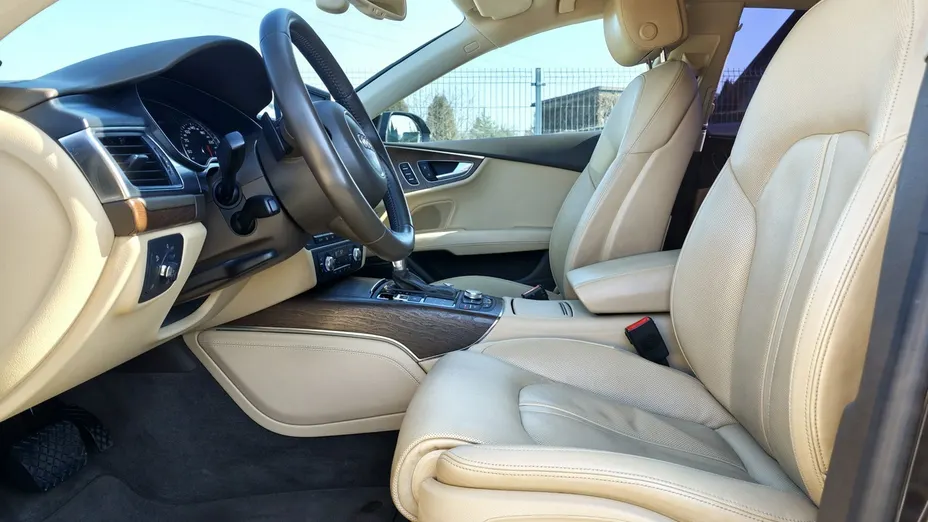 AUDI A7 -