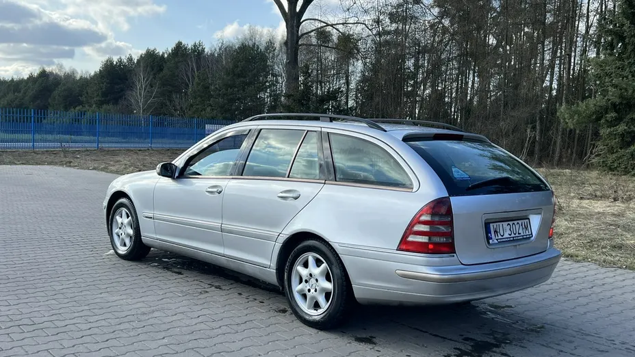 MERCEDES-BENZ C Klasa -