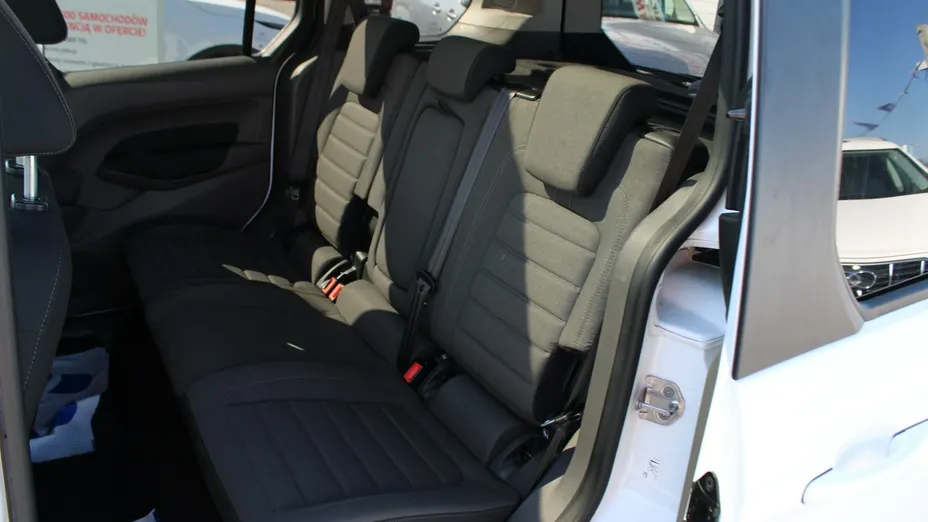 FORD Tourneo Connect -