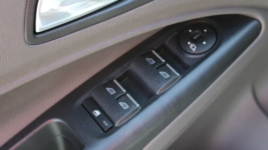 FORD Tourneo Connect -