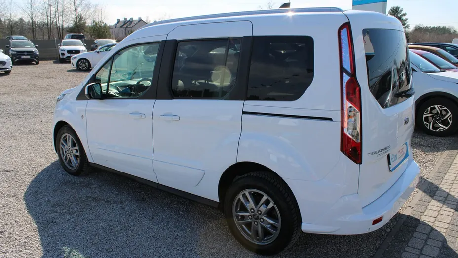 FORD Tourneo Connect -