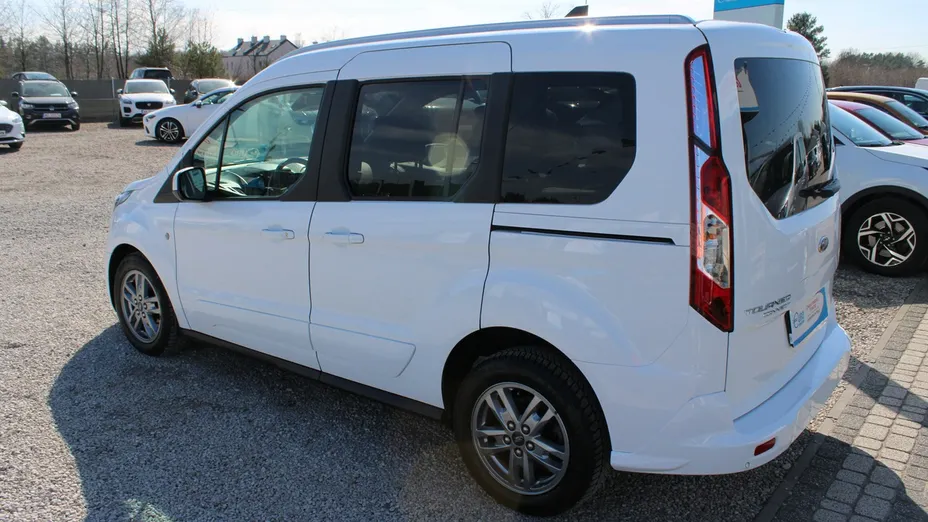 FORD Tourneo Connect -