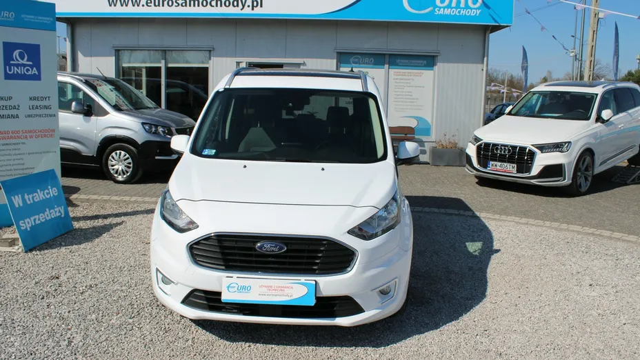 FORD Tourneo Connect -