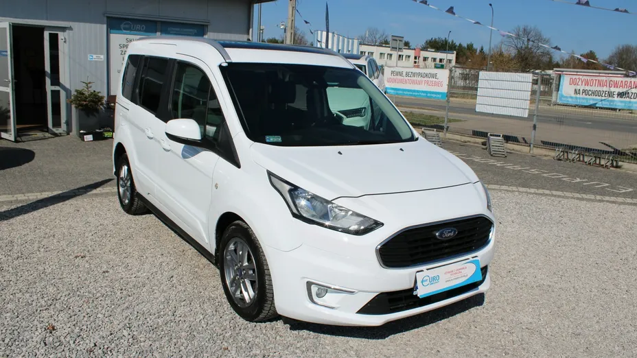 FORD Tourneo Connect -