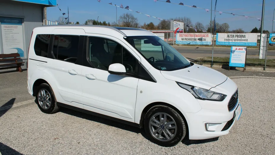FORD Tourneo Connect -