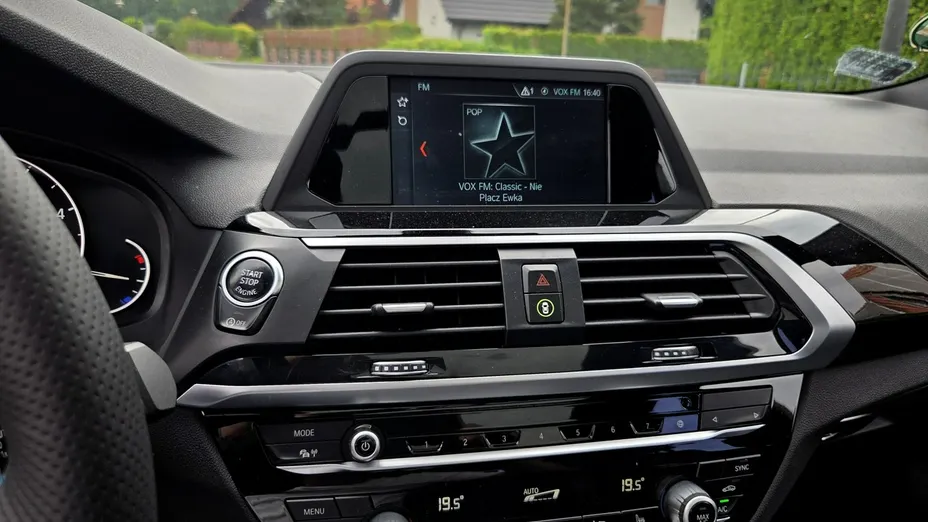 BMW X3 -