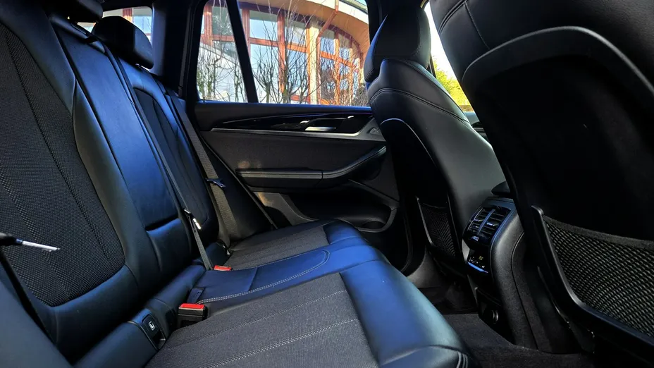 BMW X3 -