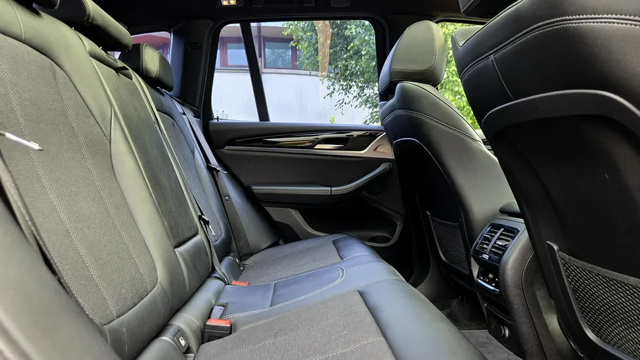 BMW X3 -