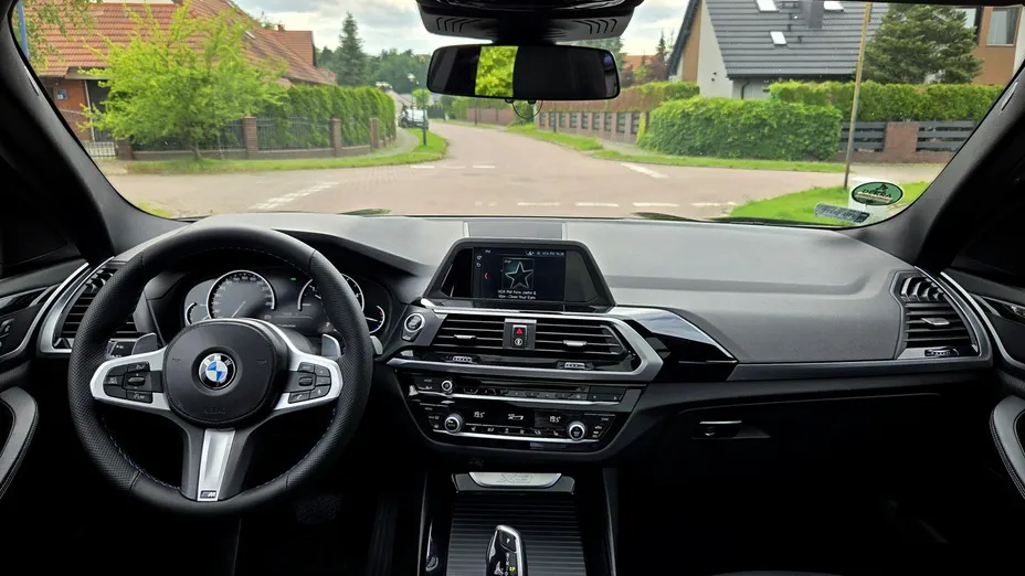 BMW X3 -