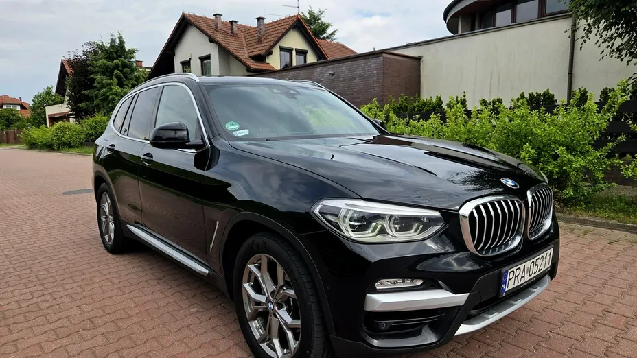 BMW X3 -
