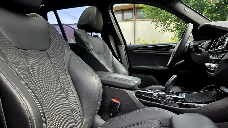 BMW X3 -
