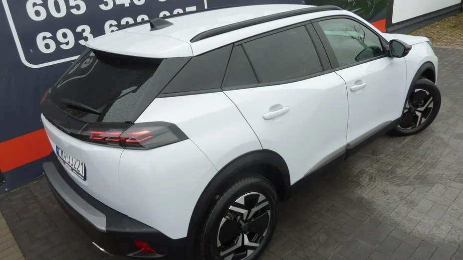 PEUGEOT 2008 -