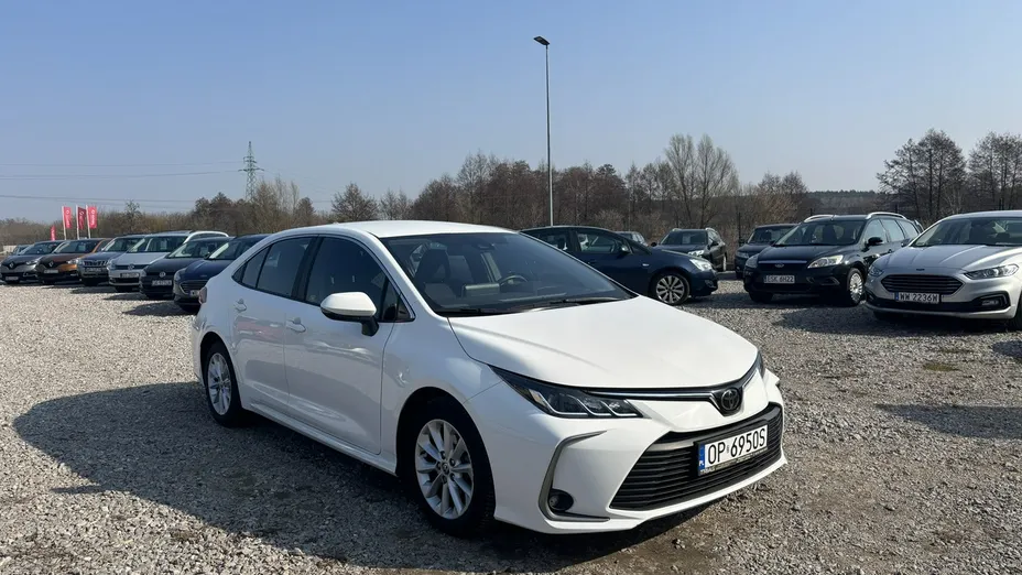 TOYOTA Corolla -