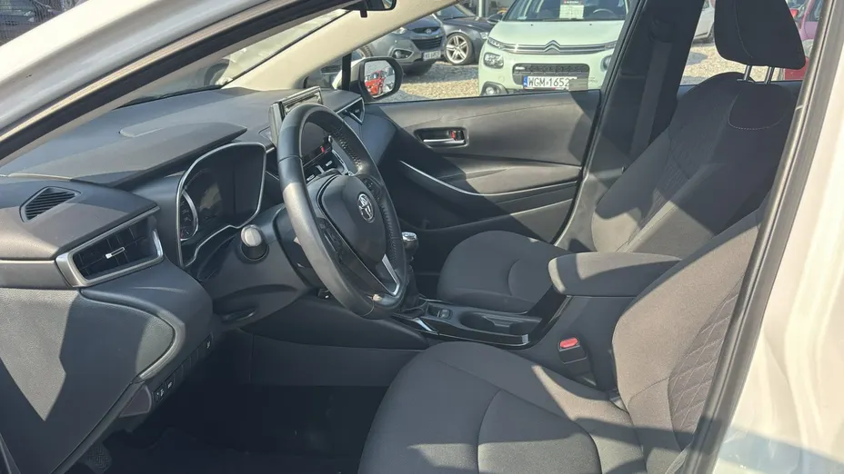 TOYOTA Corolla -