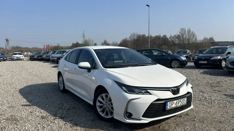 TOYOTA Corolla -