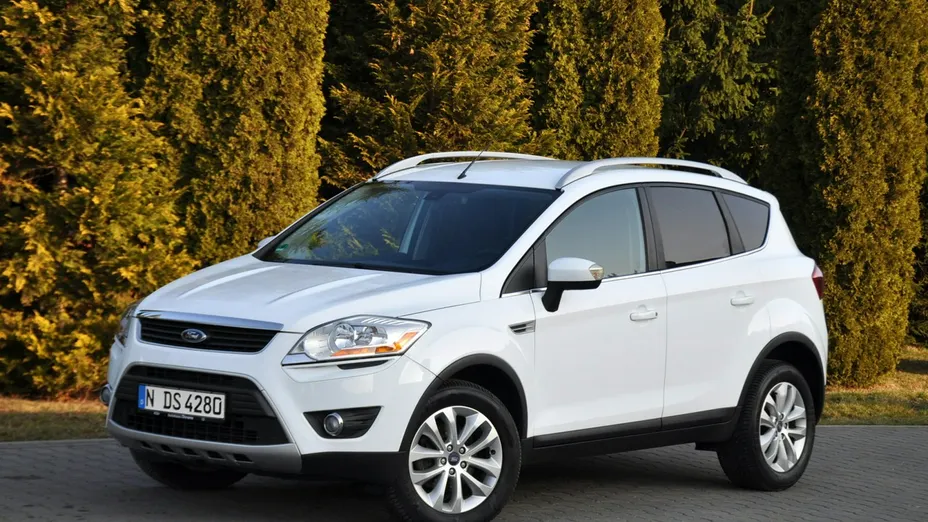 FORD Kuga -