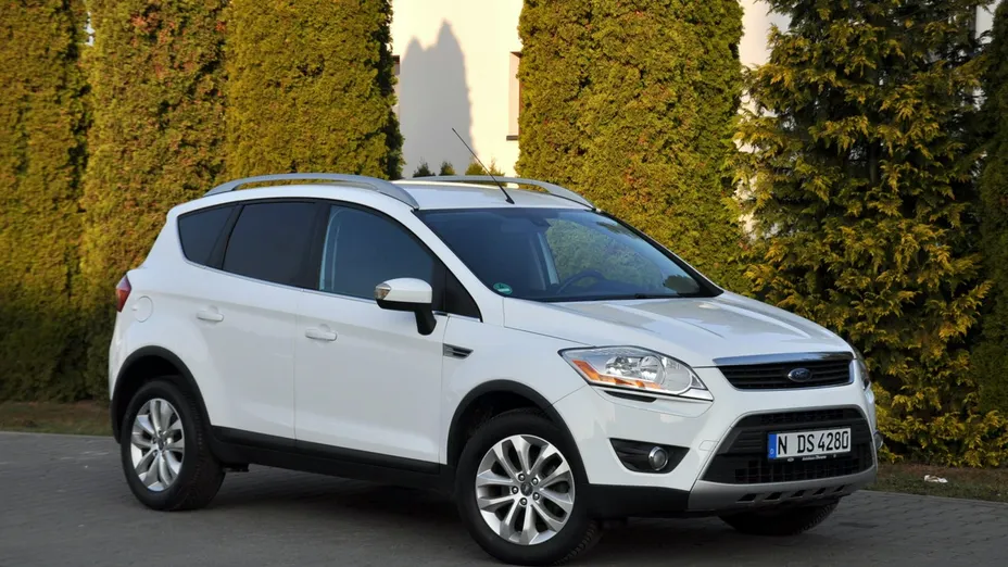 FORD Kuga -