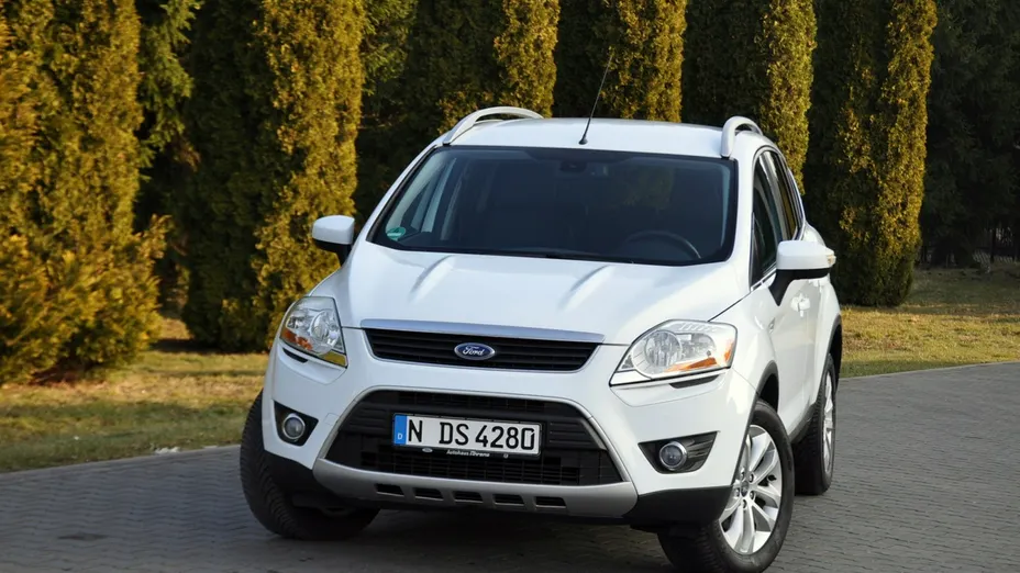 FORD Kuga -