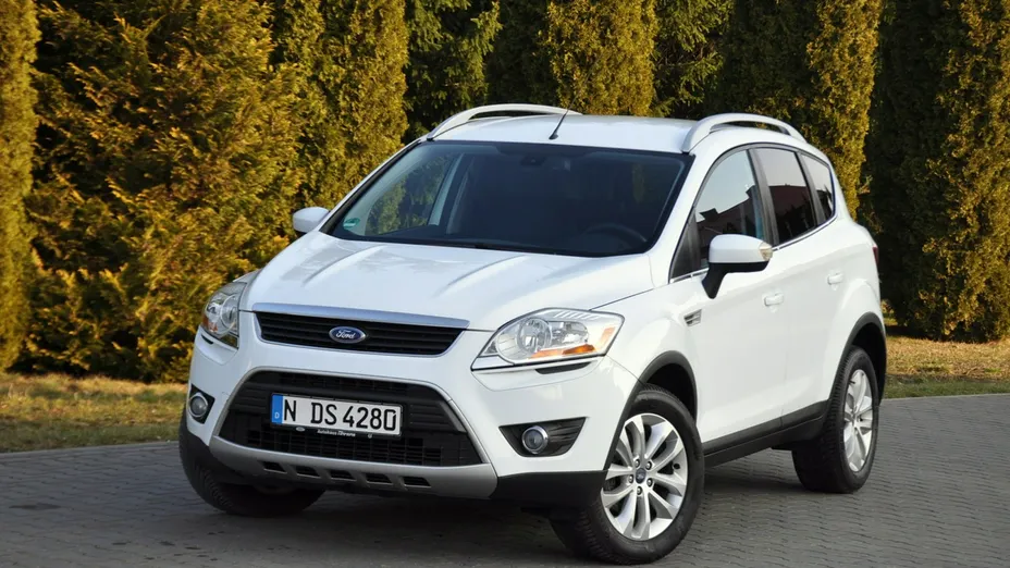 FORD Kuga -