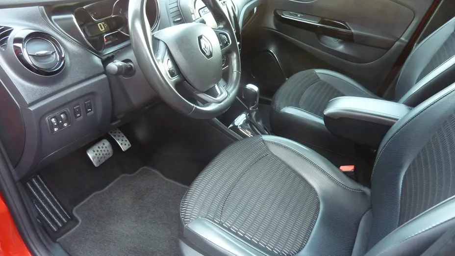 RENAULT Captur -