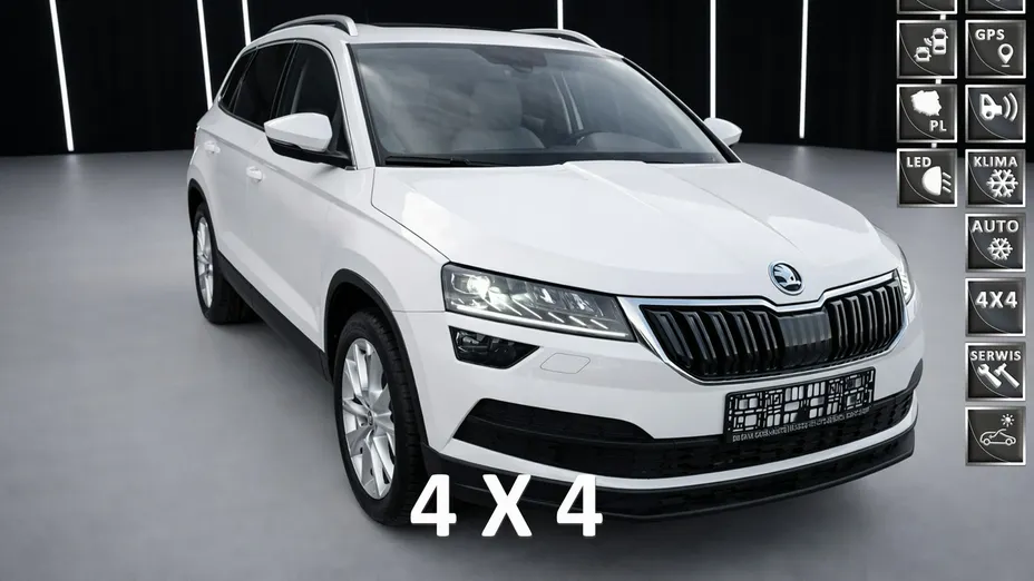 SKODA Karoq -