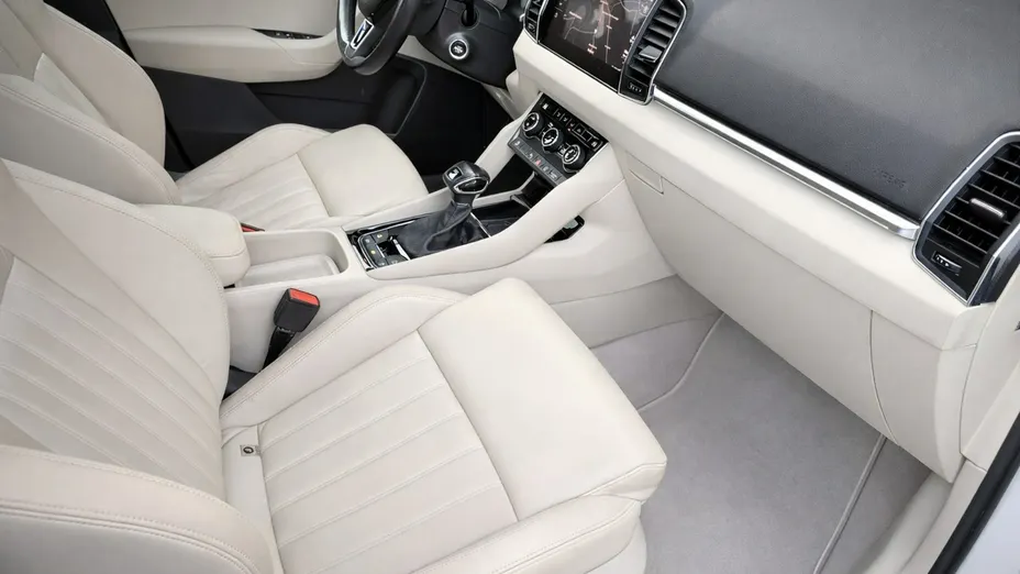 SKODA Karoq -