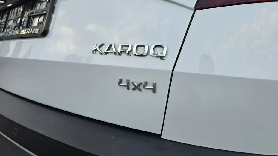 SKODA Karoq -